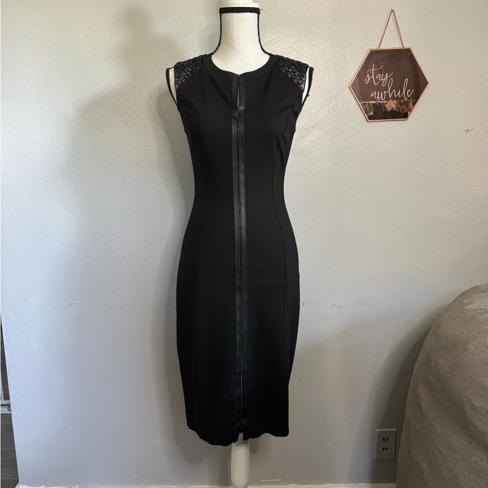 Eilie Tahari Black ZIp front Midi with Mesh Grommet Shoulders Size 2 - Picture 4 of 9